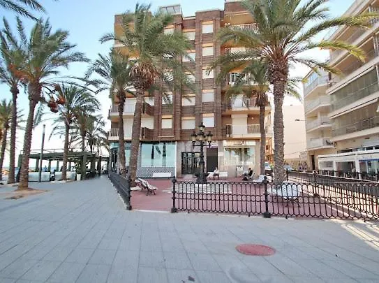 Costa Blanca מלון דירות